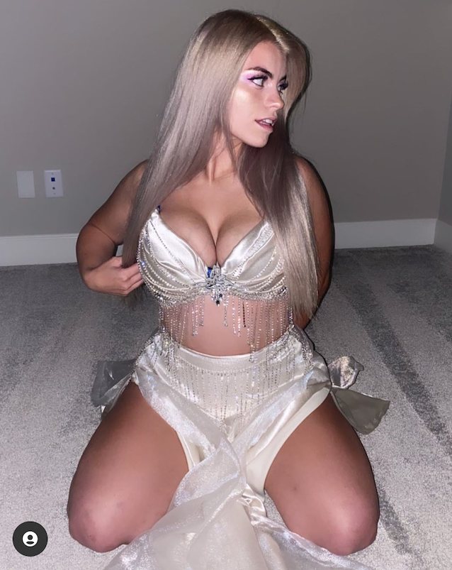 big tits teen blonde