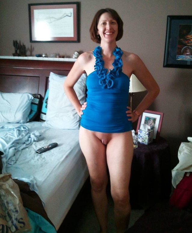 milf, bottomless, mature, brunette amateur