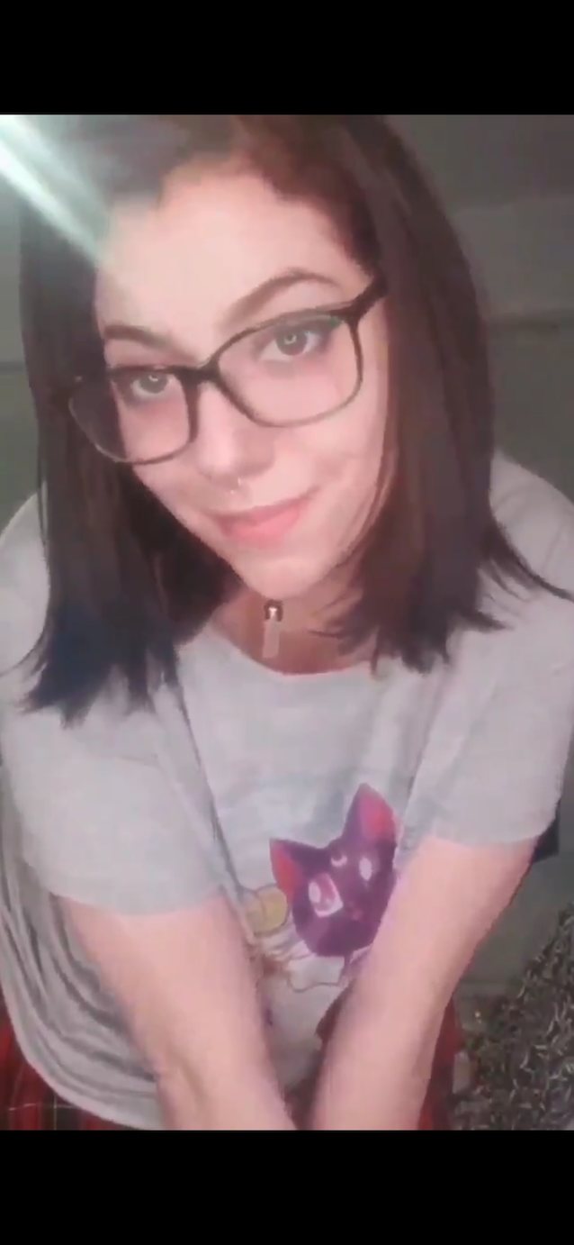 big tits, amateur, glasses, camgirl, white