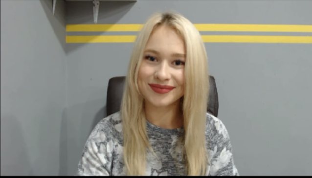 camgirl blonde amateur