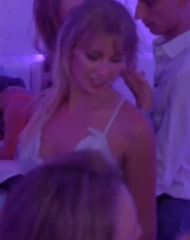 blonde dance blackedraw