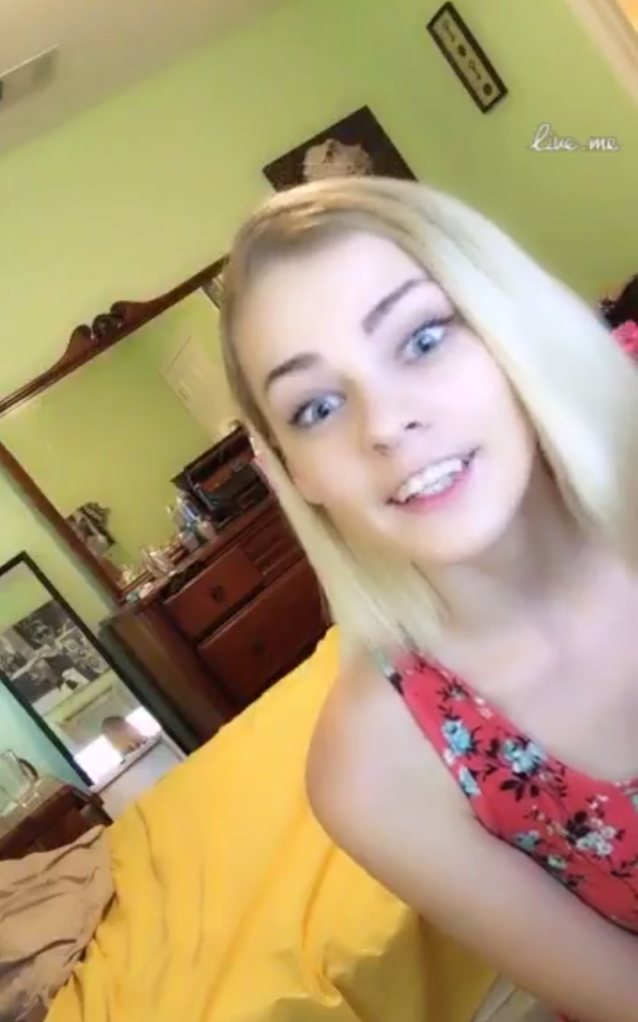 blonde, show pussy, cute, live, liveme