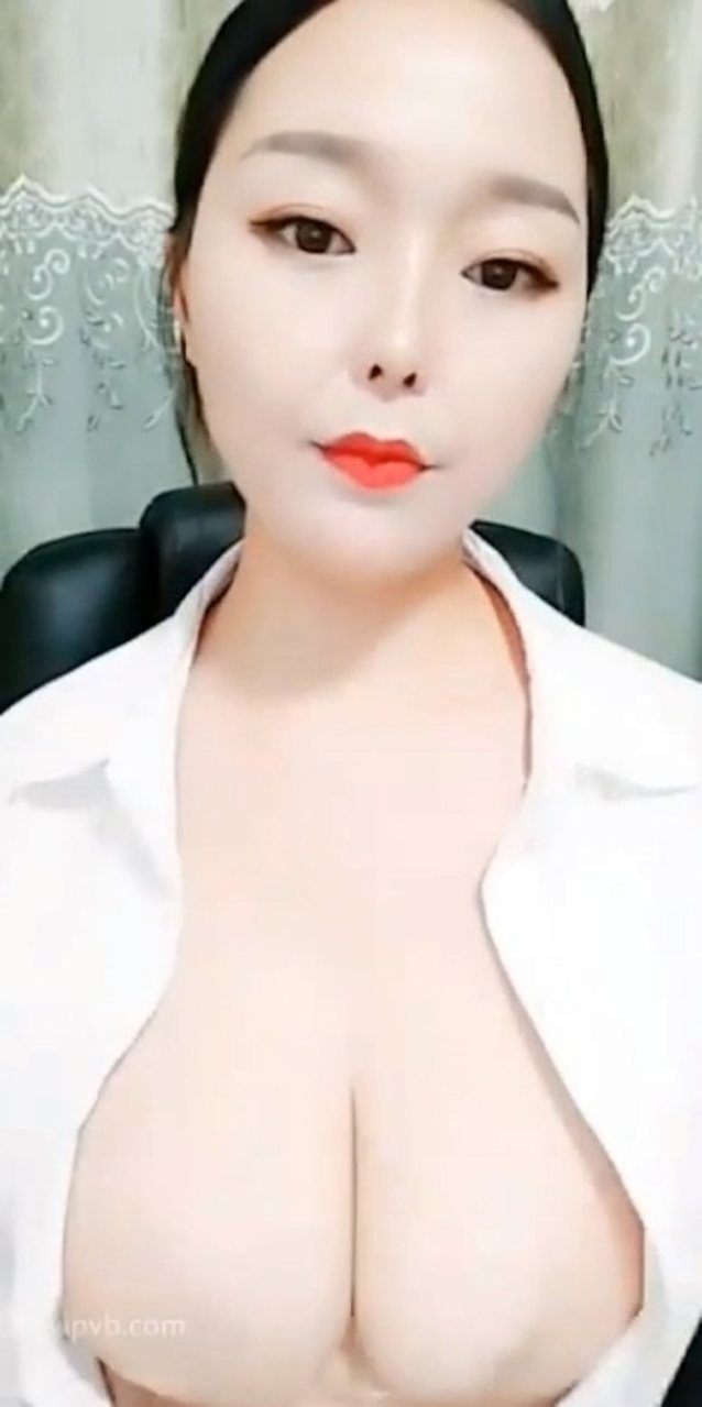 asia amateur big tits