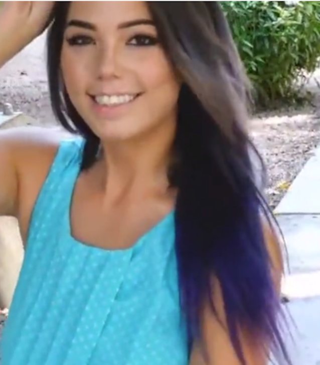 blue hair teen brunette