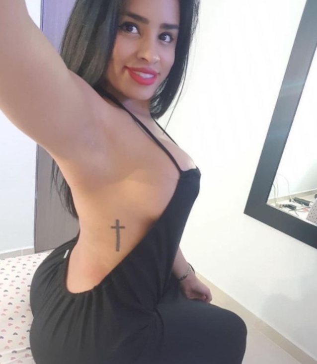 big boobs brunette ass