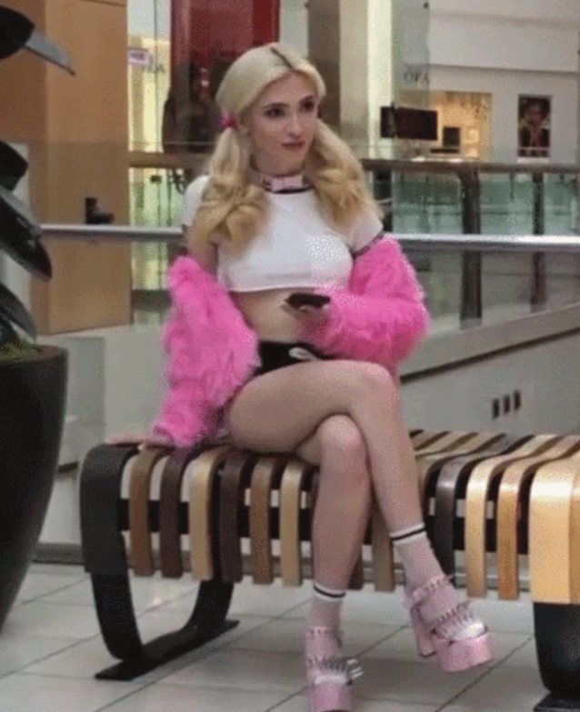 hot blonde shorts