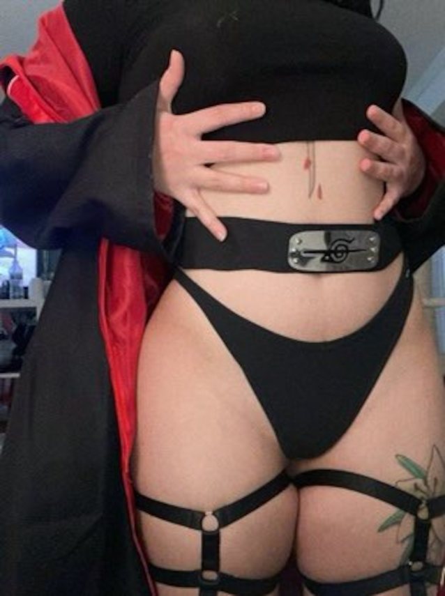 tattoo cosplay thighs