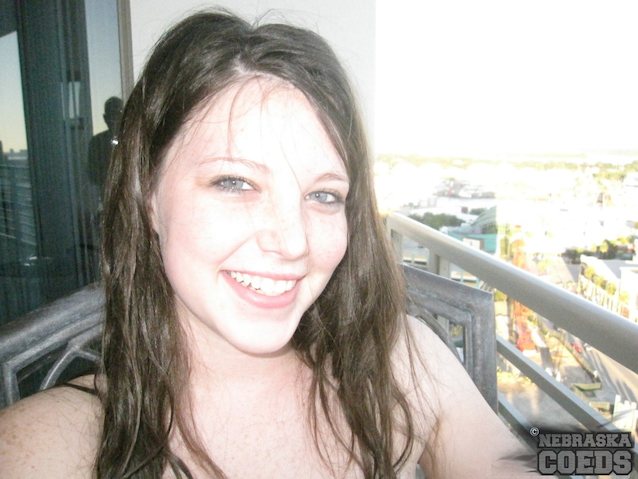 amateur camgirl porn ad