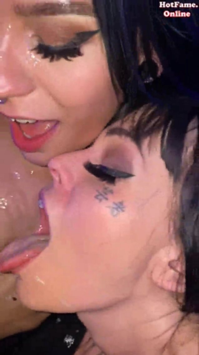 tatoo, blowjob, cumswap, threesome, cumshot