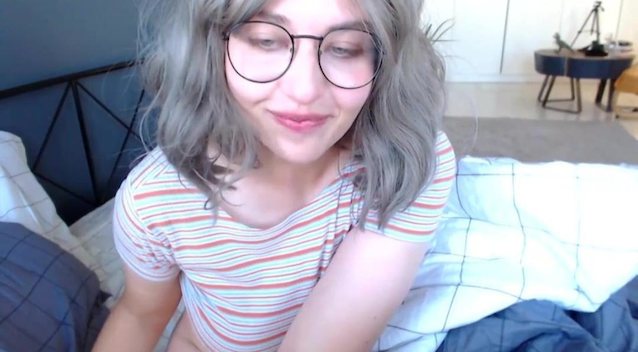 glasses big ass camgirl