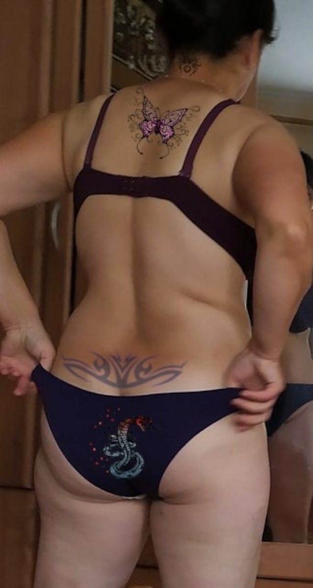 amateur big tits tattoo
