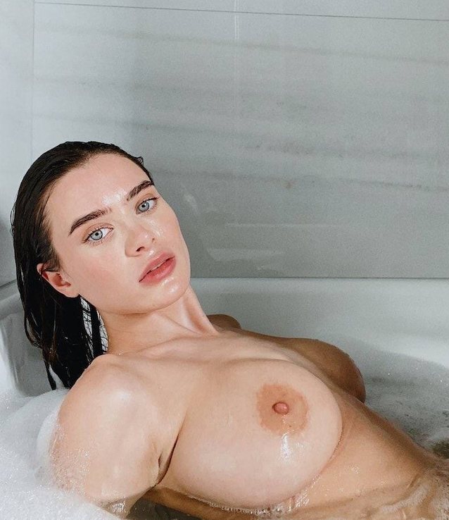 lanarhoades, bath, onlyfans