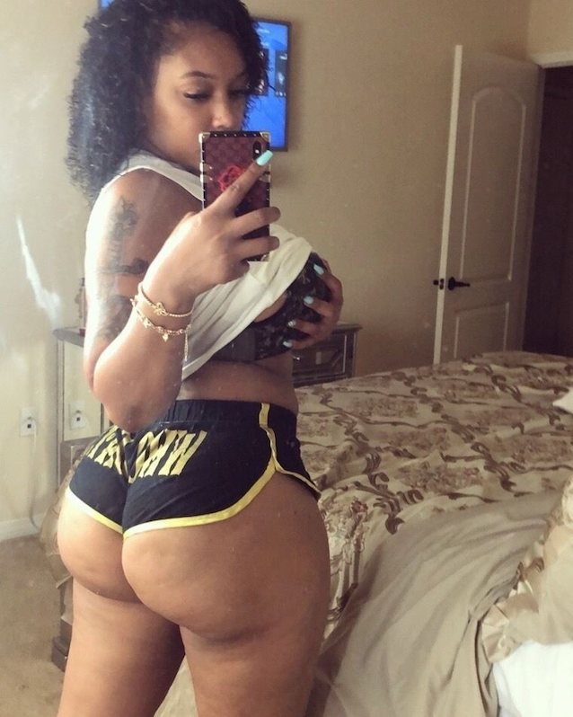 ebony ass thot