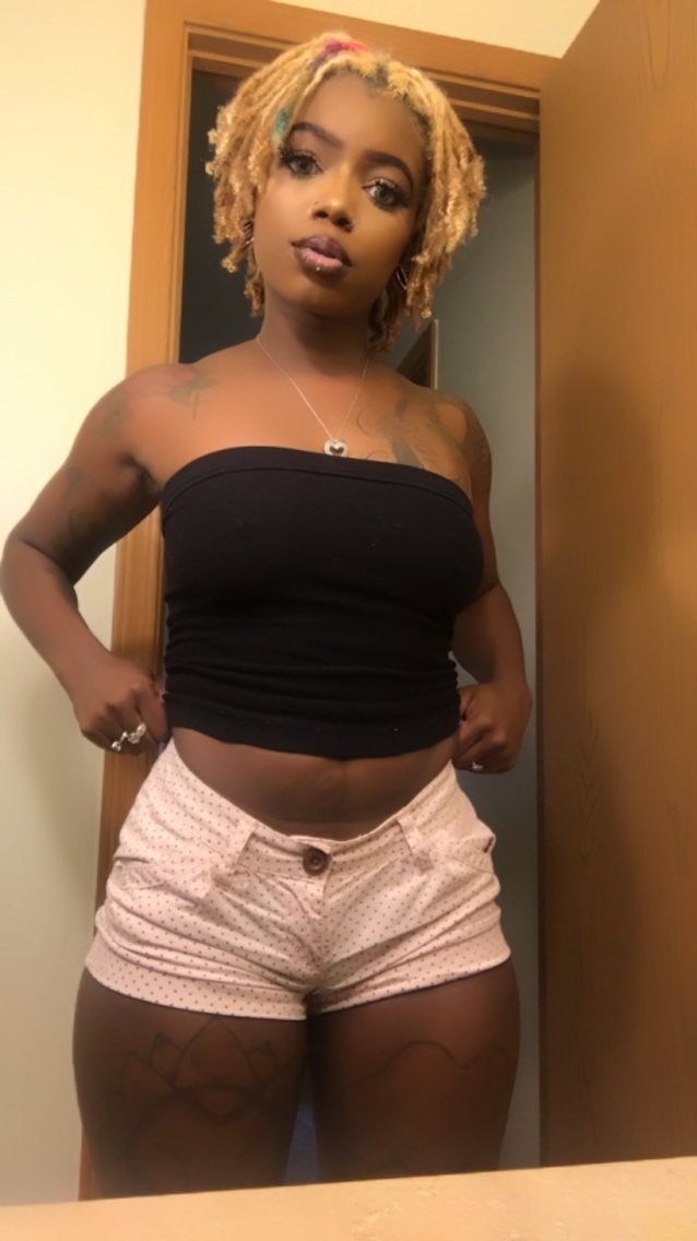 teen cute ebony