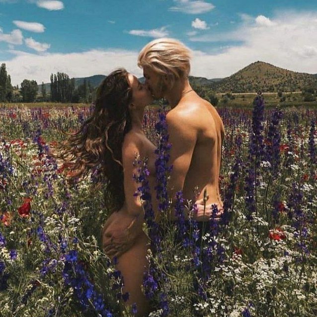 outdoor, teen, kissing