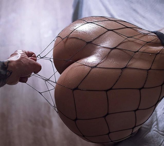 fishnet, ass, oil