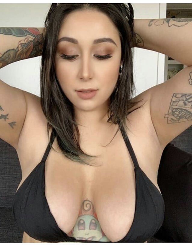 tattooed, big boobs, sexy