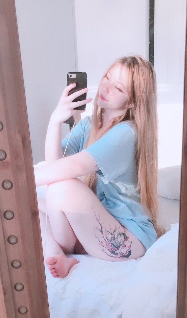 asian, tattoo, pale, selfie