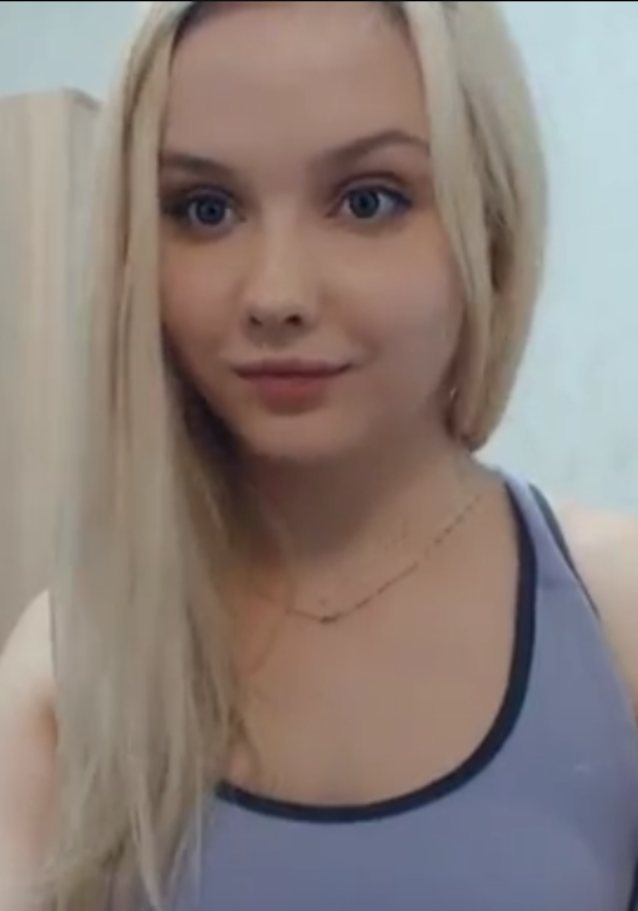 camgirl amateur glasses