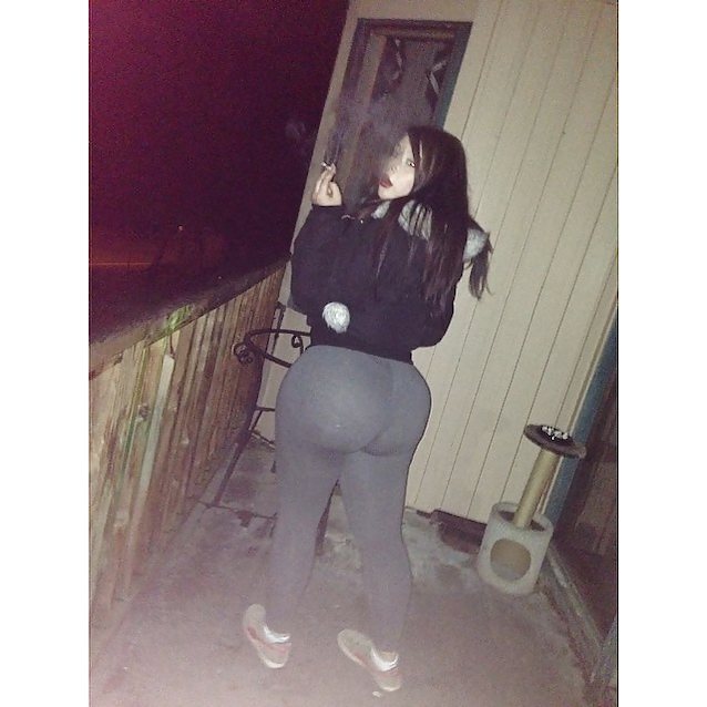 brunette, pawg, legging, smoking, outside