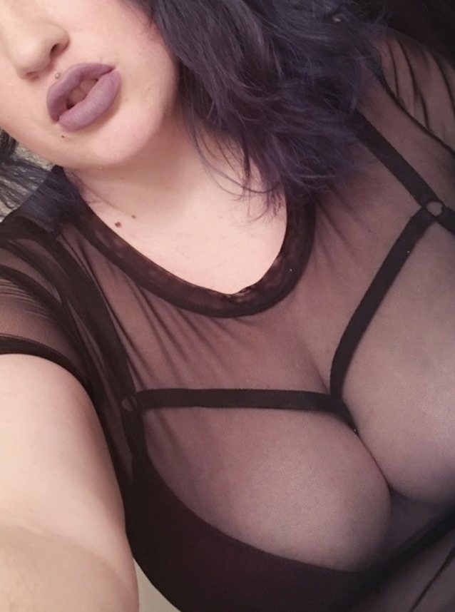 huge tits goth dick sucking lips