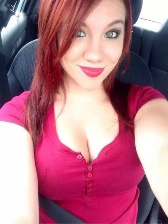 redhead, boobs, green eyes