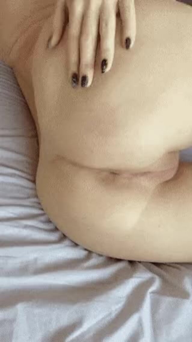 pussy ass blonde