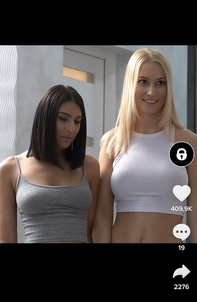 threesome, blonde, tiktok