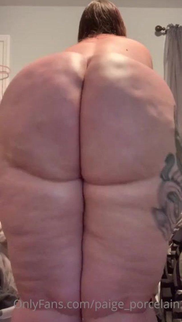 cellulite, onlyfans, tattoo