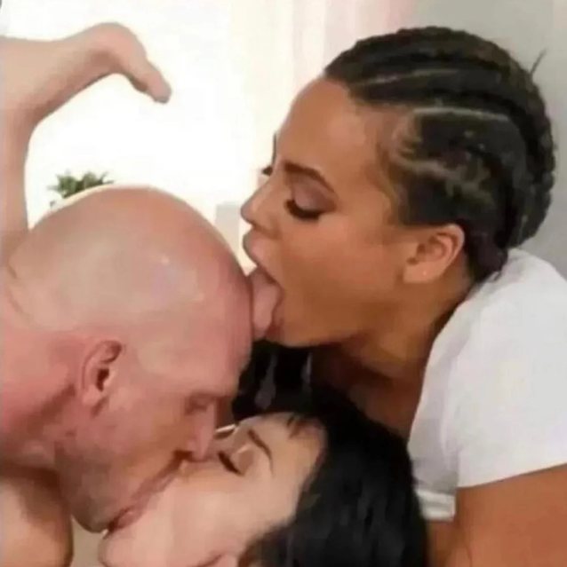 threesome interracial latina