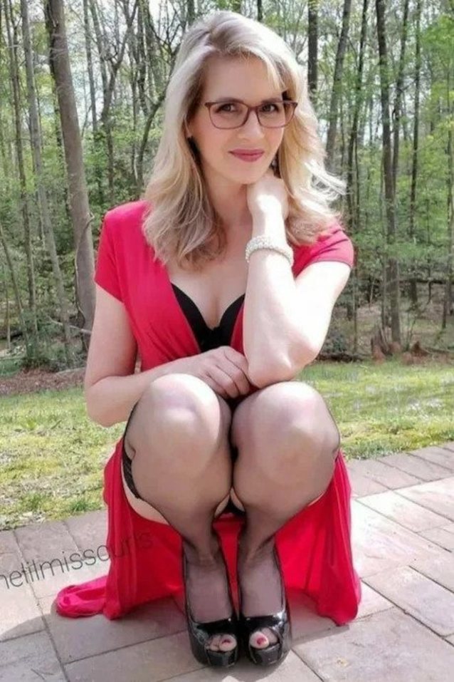 big tits, glasses, milf, blonde, stocking