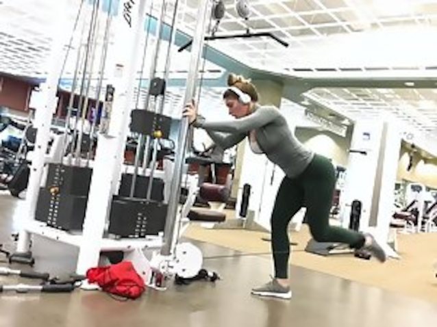 candid ass, gym, booty workout, green tights