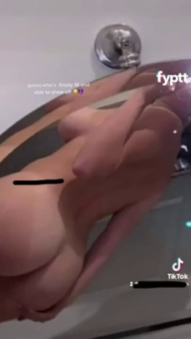 tiktok porn, fyppt, blond, ass, mirror