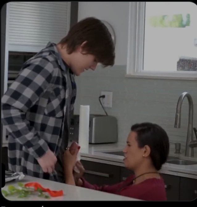 boy, mom, old, kitchen