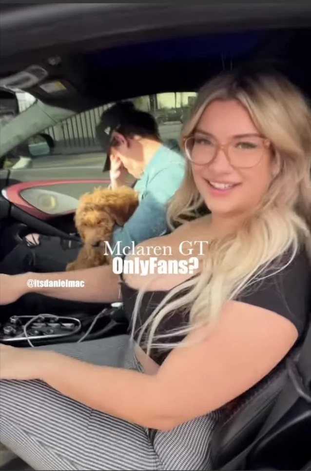 amateur big ass blonde