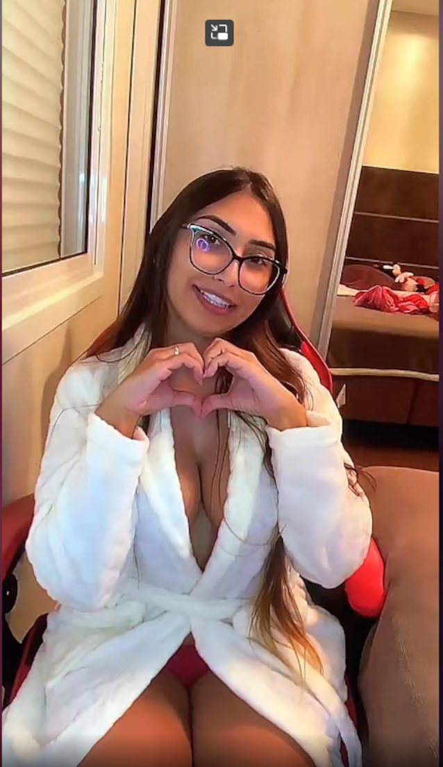 camgirl, amateur, big tits, glasses, petite