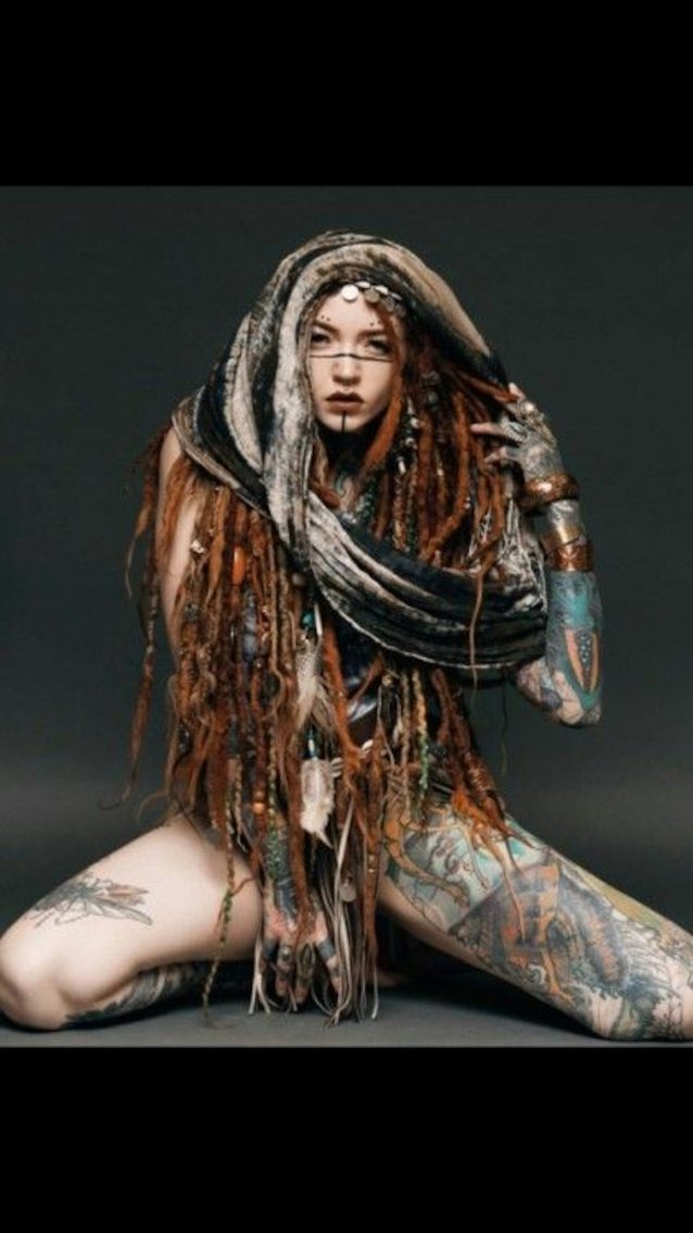 model tattoo nature