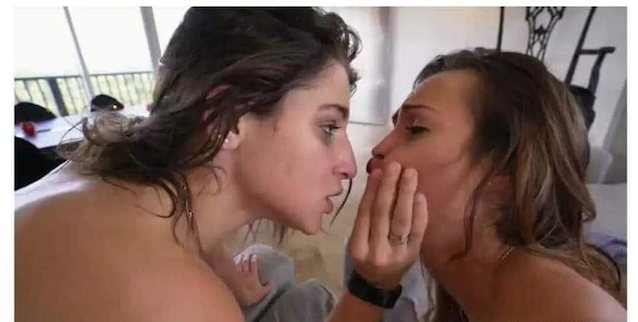 lesbian porn meme anal