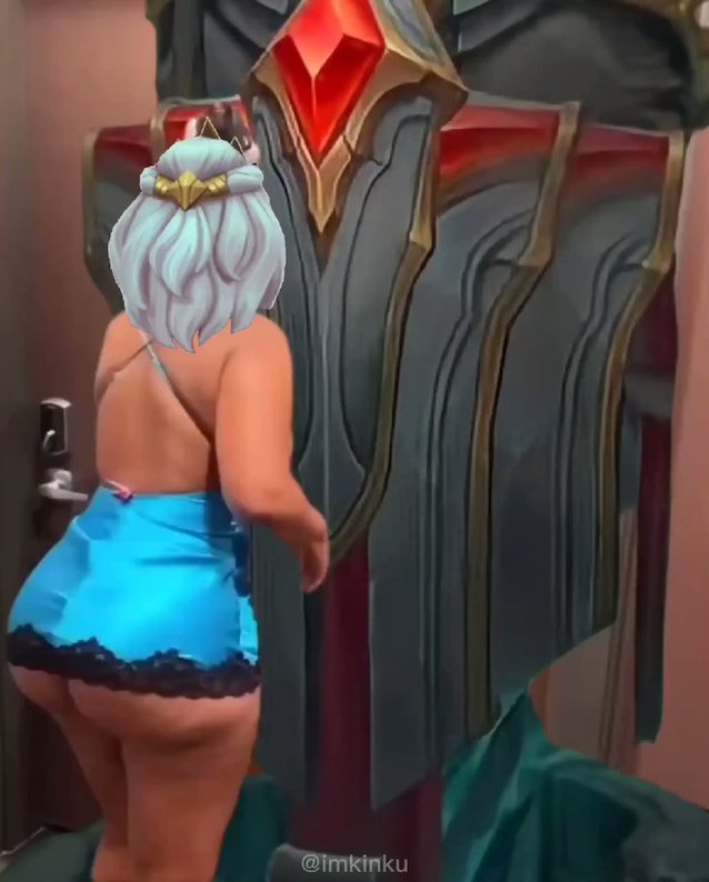 bigass, big butt, big ass, big booty, skirt