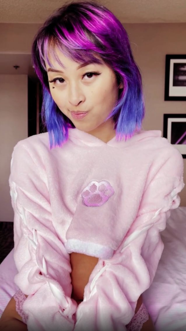 camgirl, purple hair, blue hair