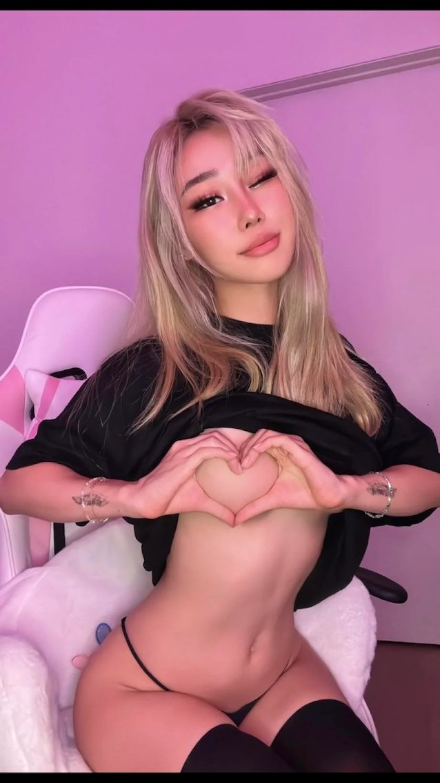 asian petite heart