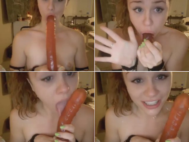 camgirl, dildo, suck dildo