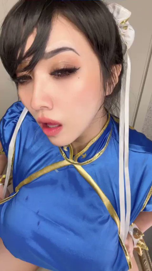 big tits, cosplayer, chunli