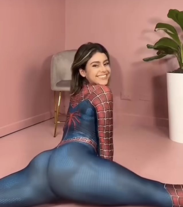 latina, big ass, cosplay, twerk, twerking