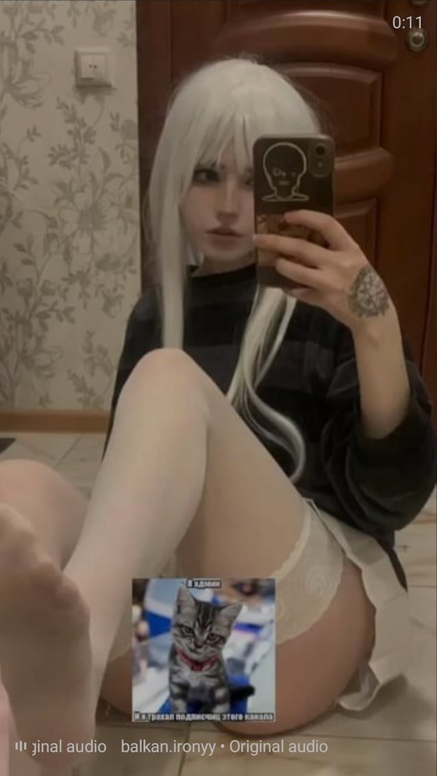 cosplay, white hair, stockings, cute, onlyfans