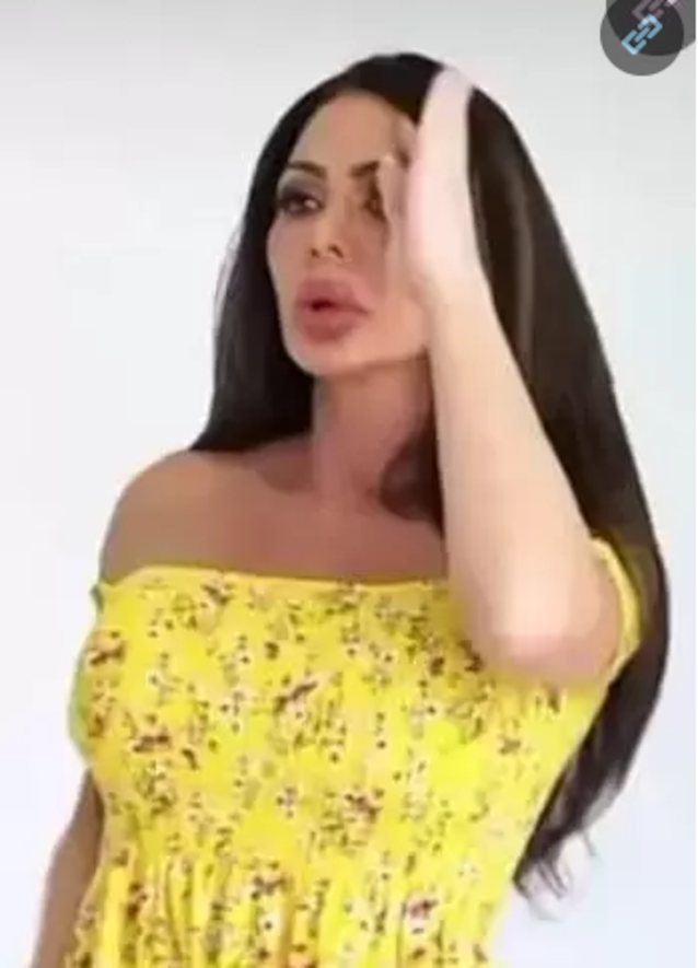 brunette milf big tits