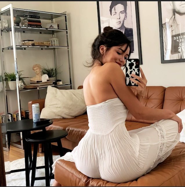 teen model huge ass