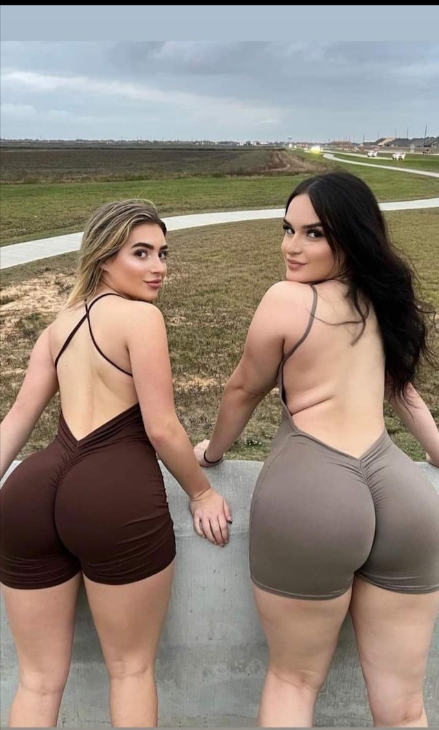 thick, butt, ass, big boobs, model