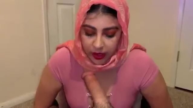 amateur ass blowjob