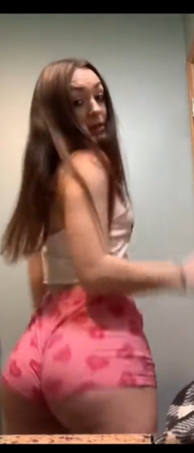 ass, camgirl, twerking, brown hair, amateur